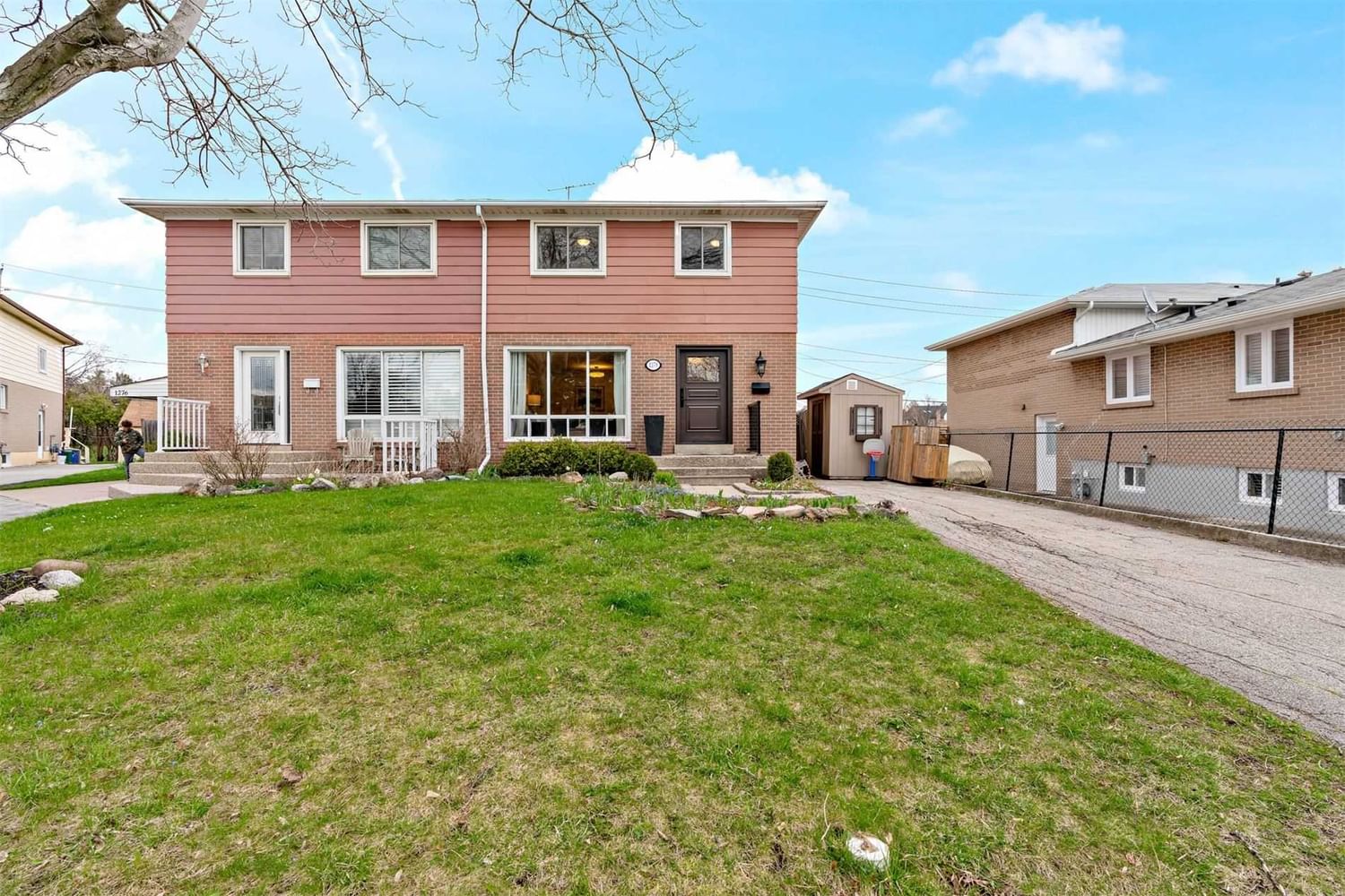 Listing Image 3
