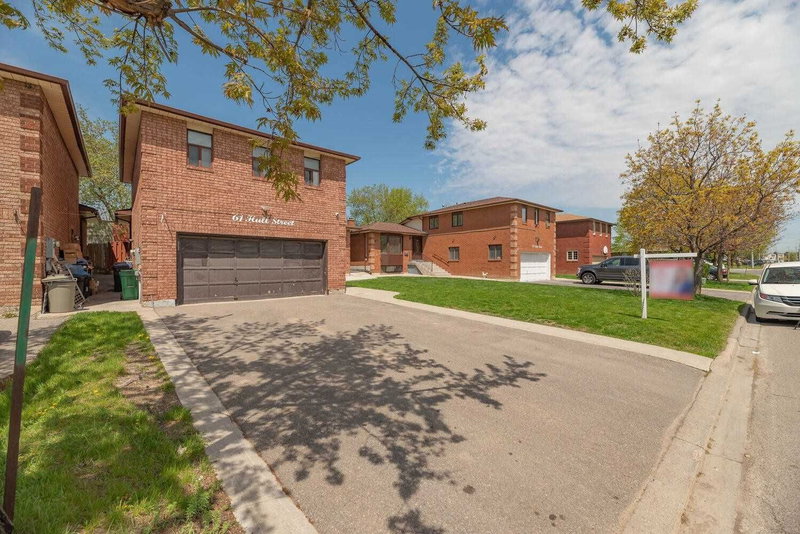 61 Hull St, Mississauga, L4T1C9 | Image 2