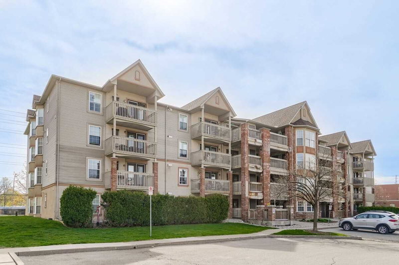 111 - 4003 Kilmer Dr, Burlington, L7M4M1 | Image 2