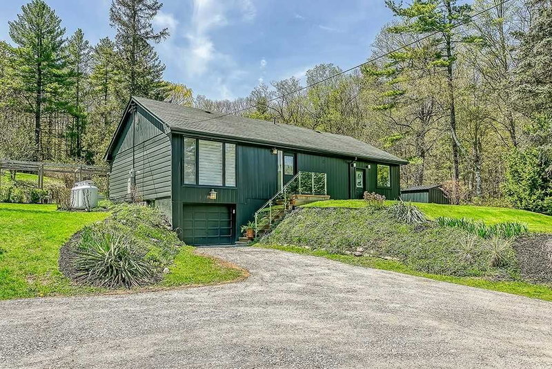 6092 Cedar Springs Rd, Burlington, L7P 0C3 | Image 2