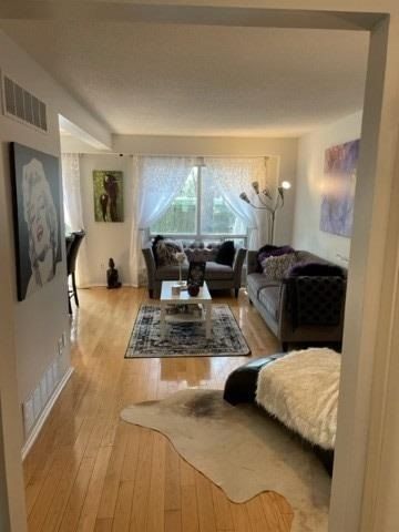 58 - 830 Stainton Dr, Mississauga, L5C2Z3 | Image 3