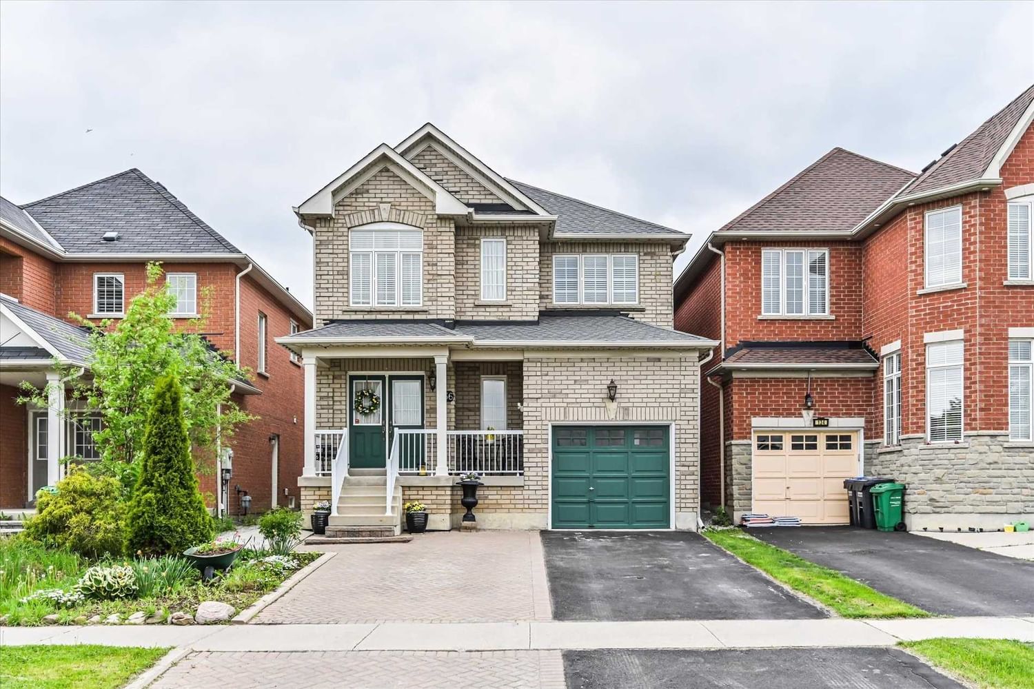 Detached House sold at 136 Pefferlaw Circle, Brampton, Ontario, L6Y0K2 - Bram West - MLS: W5629739