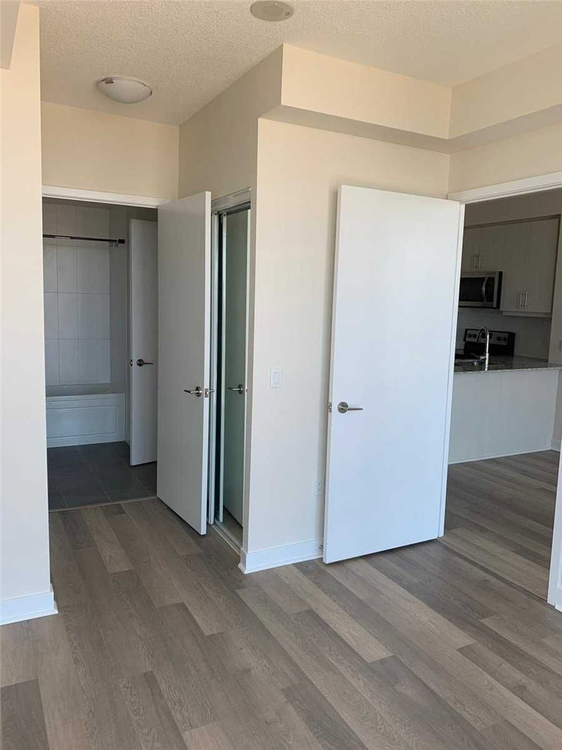 4001 - 3975 Grand Park Dr, Mississauga, L5B0K4 | Image 2