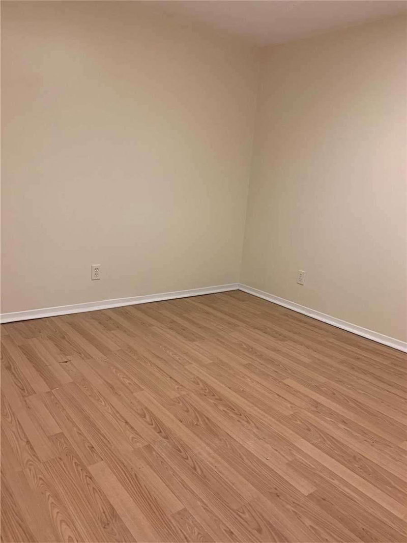 Bsmt - 93 Ashford Crt, Brampton, L6V3E2 | Image 2