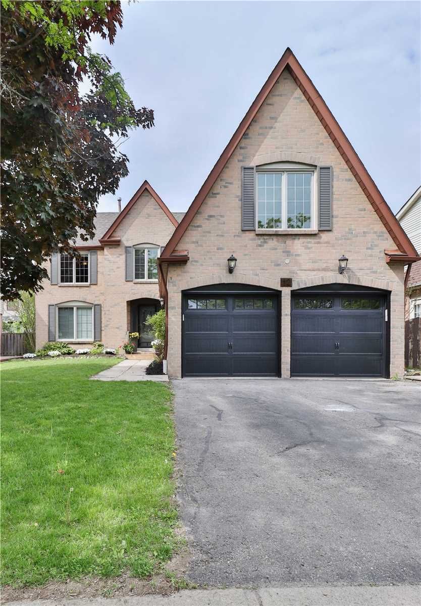 Detached House sold at 12 Torrance Wood, Brampton, Fletcher's West, L6Y 2N3 - MLS: W5636702