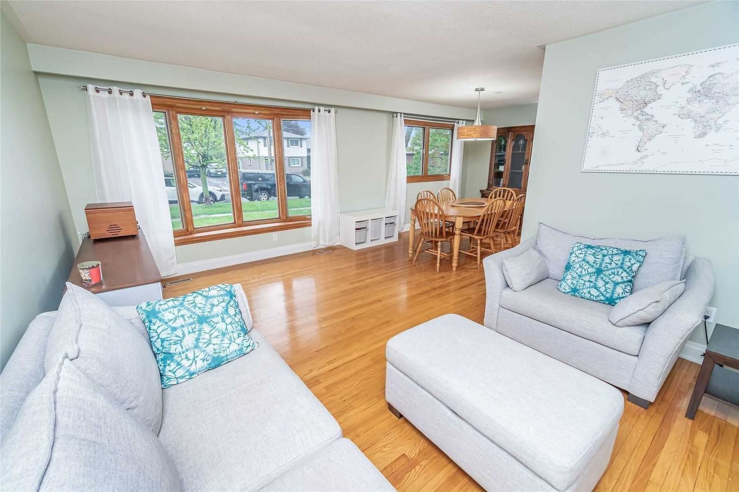Listing Image 7
