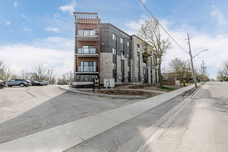 102 - 17 Centre St, Orangeville, L9W2W9 | Image 3