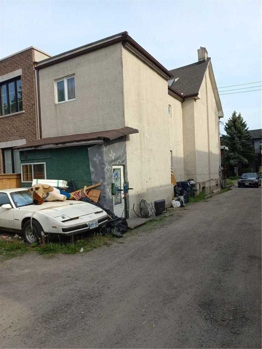 Listing Image 7