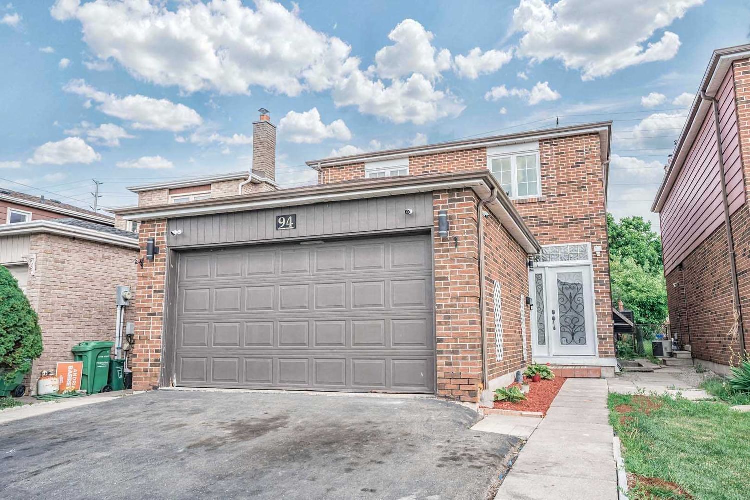 Detached House sold at 94 Banting Crescent, Brampton, Fletcher's West, L6Y 2K9 - MLS: W5641965