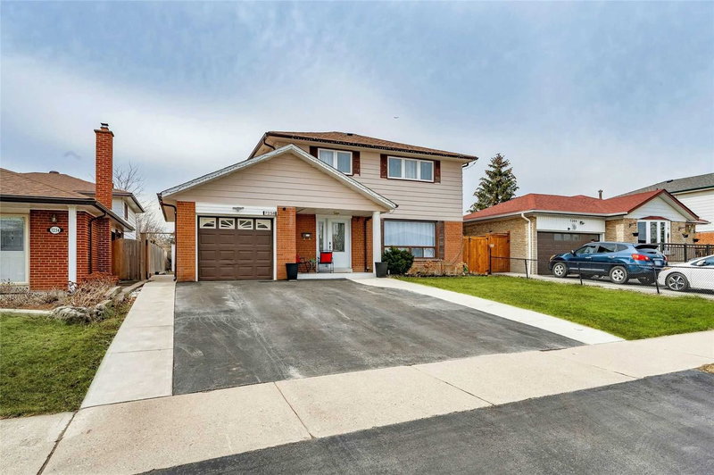 7258 Vernor Dr, Mississauga, L4T2P4 | Image 2