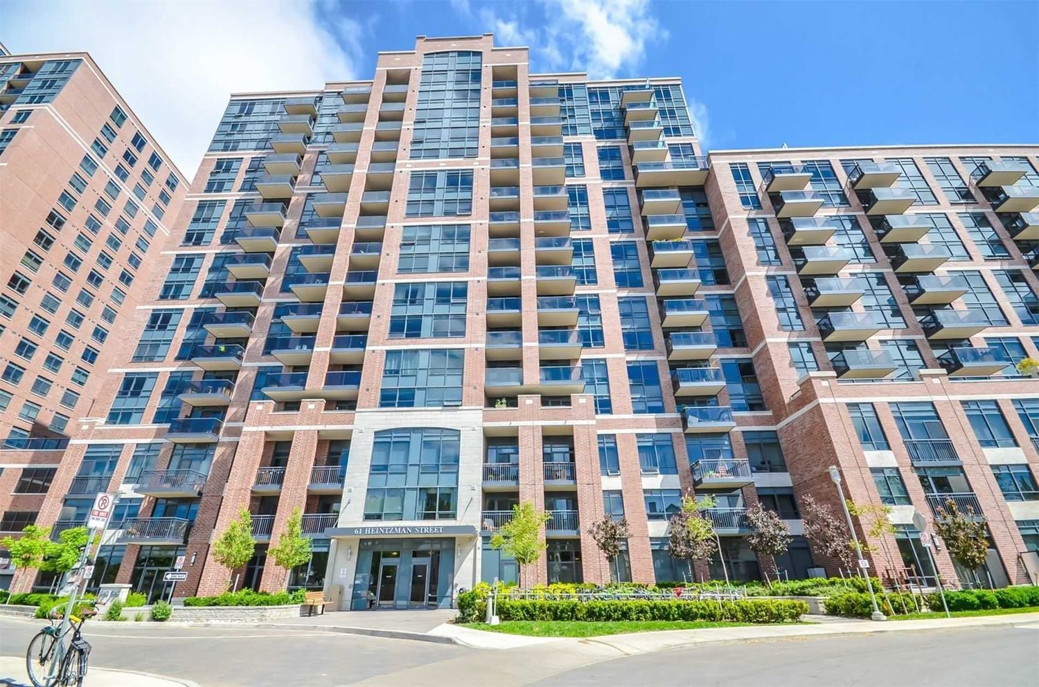 Condo leased at 420-61 Heintzman Street, Toronto, Junction Area, M6P5A2 - MLS: W5648316