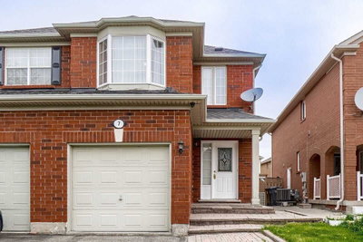 Semi-Detached House sold at 7 Dunlop Court, Brampton, Ontario, L6X4Z8 - Fletcher's Meadow - MLS: W5649322