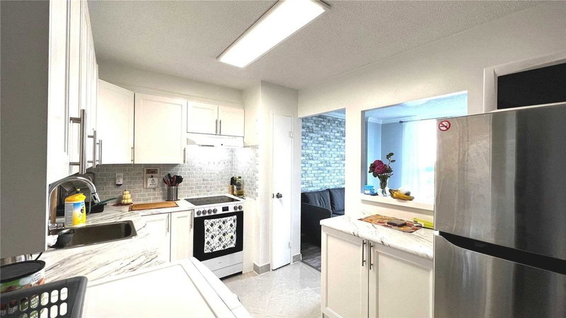 909 - 4645 Jane St, Toronto, M3N 2K9 | Image 3