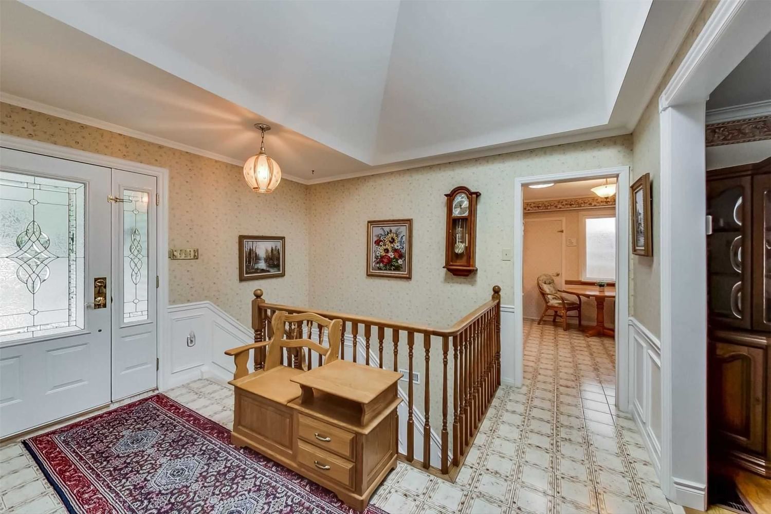 Listing Image 4