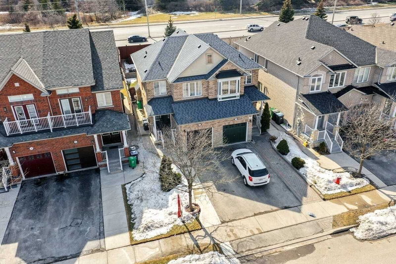 58 Rubysilver Dr, Brampton, L6P1P9 | Image 3