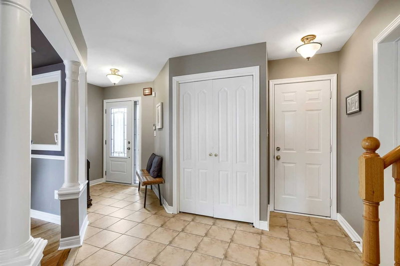 57 Humbershed Cres, Caledon, L7E2X4 | Image 3