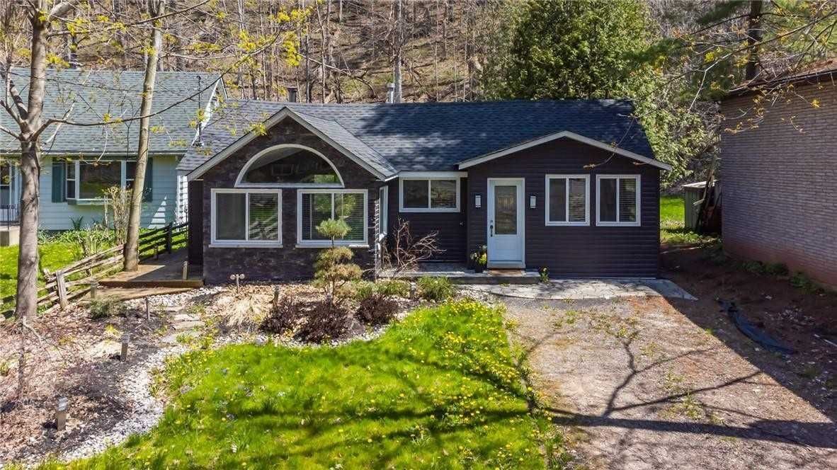 Detached House sold at 1385 Hidden Valley Road, Burlington, Ontario, L7P 0T5 - Grindstone - MLS: W5652992