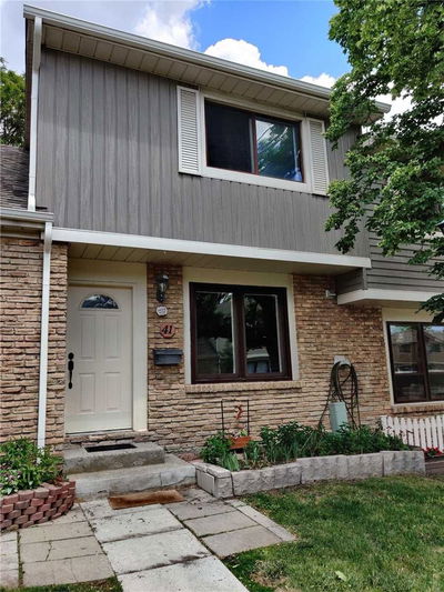 Townhouse leased at 41-98 Falconer Drive, Mississauga, Streetsville, L5N1Y2 - MLS: W5658768