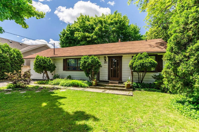 282 Maurice Dr, Oakville, L6K 2X3 | Image 2