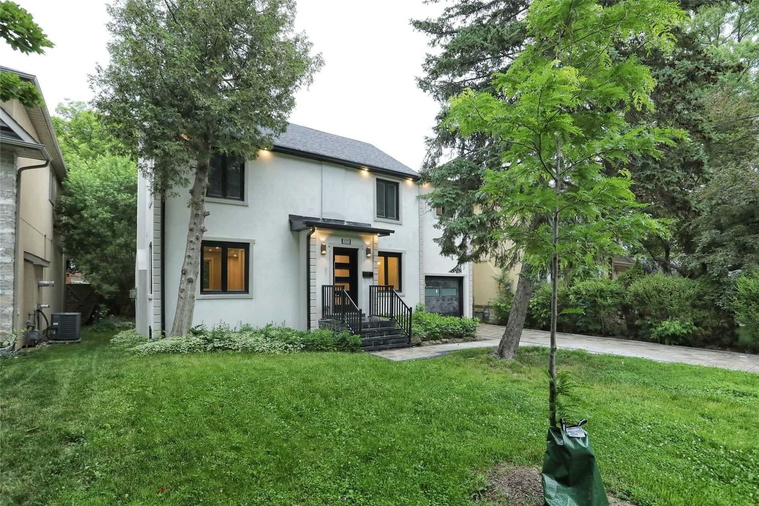 Listing Image 3