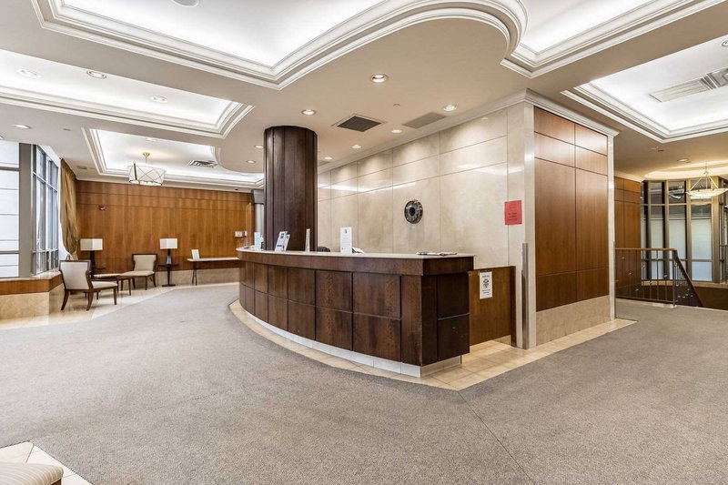 515 - 55 Strathaven Dr, Mississauga, L5R4G9 | Image 3