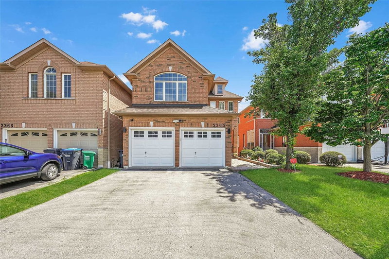 2365 Bankside Dr, Mississauga, L5M6E3 | Image 2