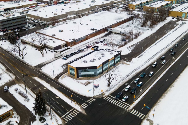 23 - 2305 Stanfield Rd, Mississauga, L4Y 1R6 | Image 3