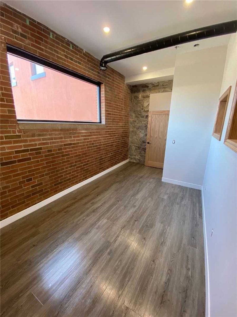 206 - 60 Queen St E, Brampton, L6V1A9 | Image 3