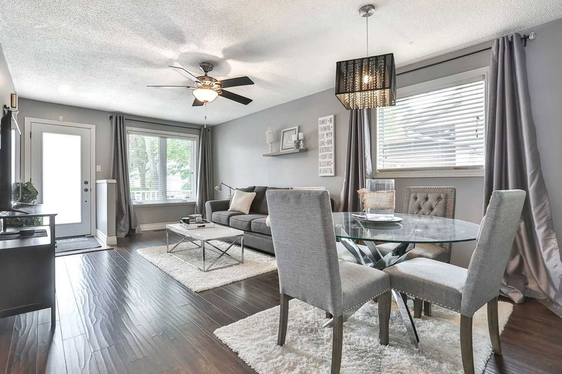 128 Martindale Cres, Brampton, L6X2V1 | Image 3