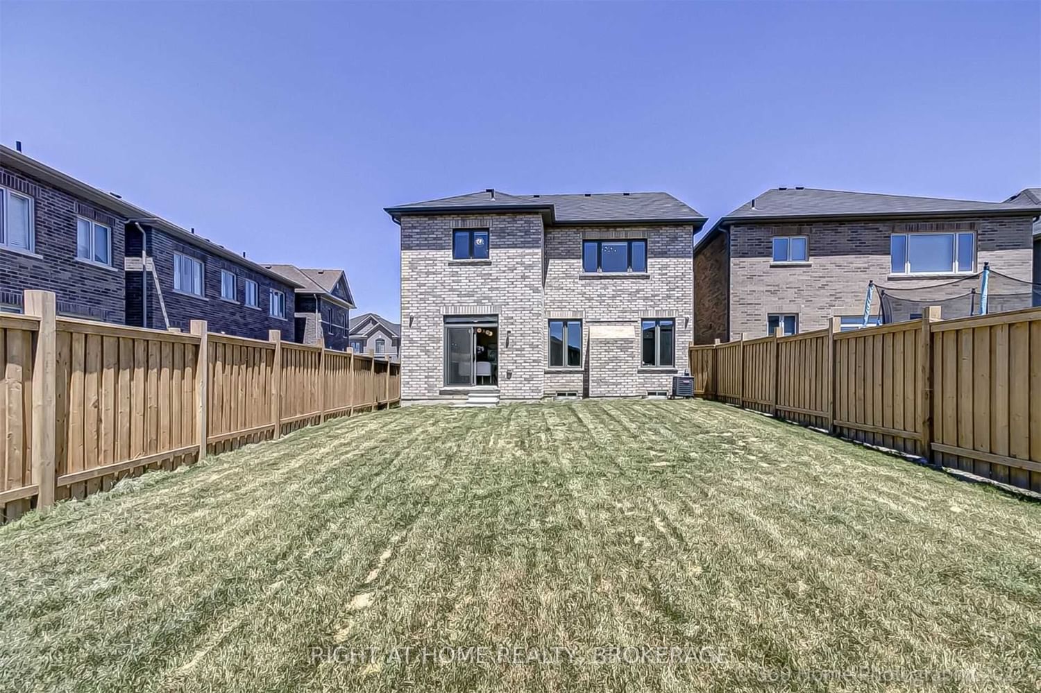 Listing Image 32