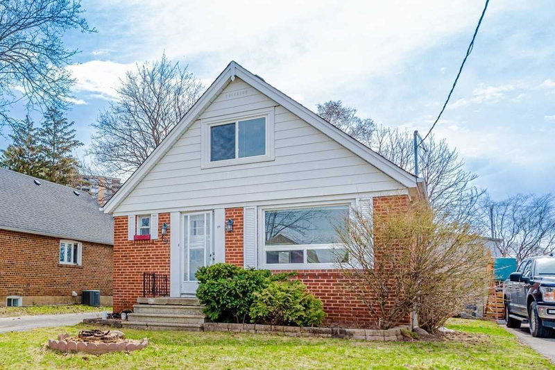 19 Westchester Rd, Toronto, M6M2S4 | Image 2