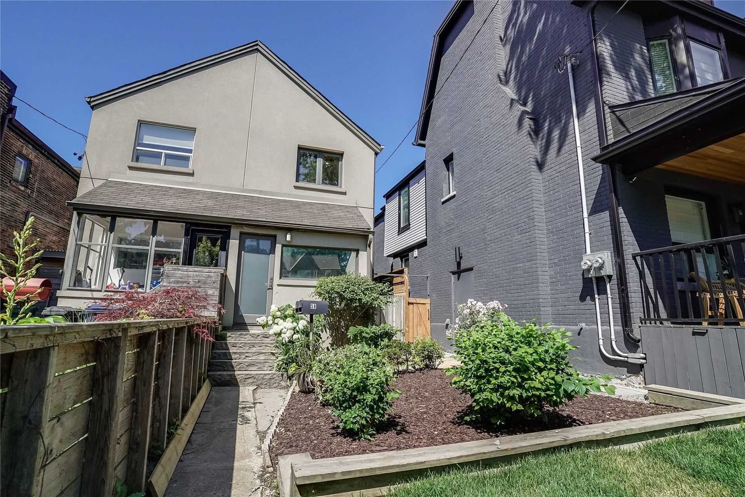 Listing Image 3