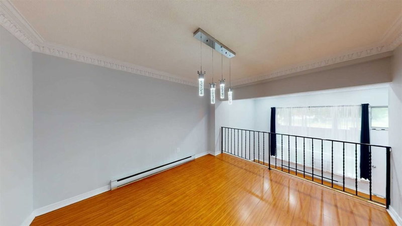 50 Darras Crt, Brampton, L6T1W7 | Image 3