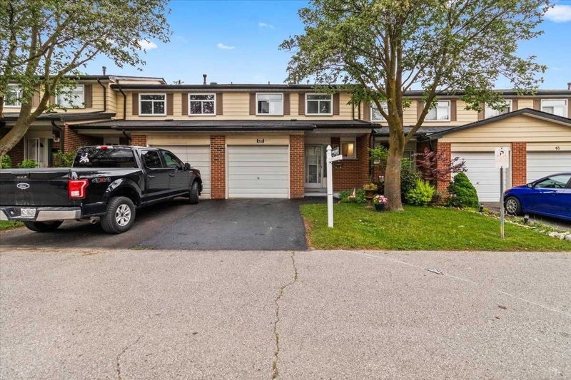 46 Vodden Crt, Brampton, L6X2W7 | Image 3