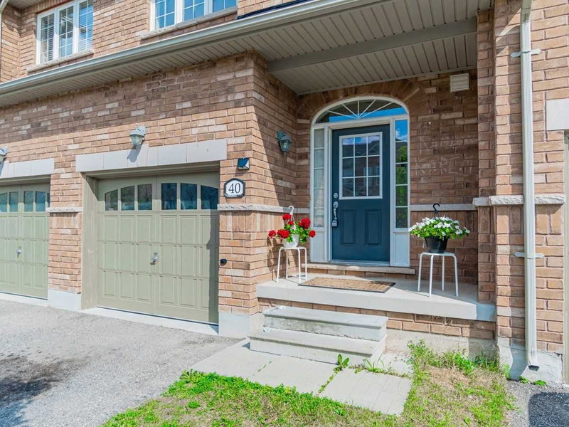 40 - 651 Farmstead Dr, Milton, L9T7W2 | Image 3