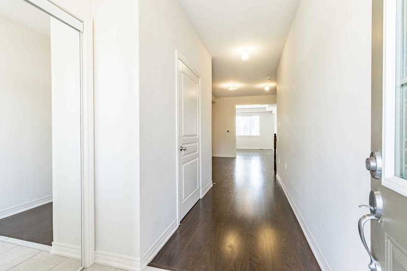 20 Blackberry Valley Cres, Caledon, L7C3Z7 | Image 3