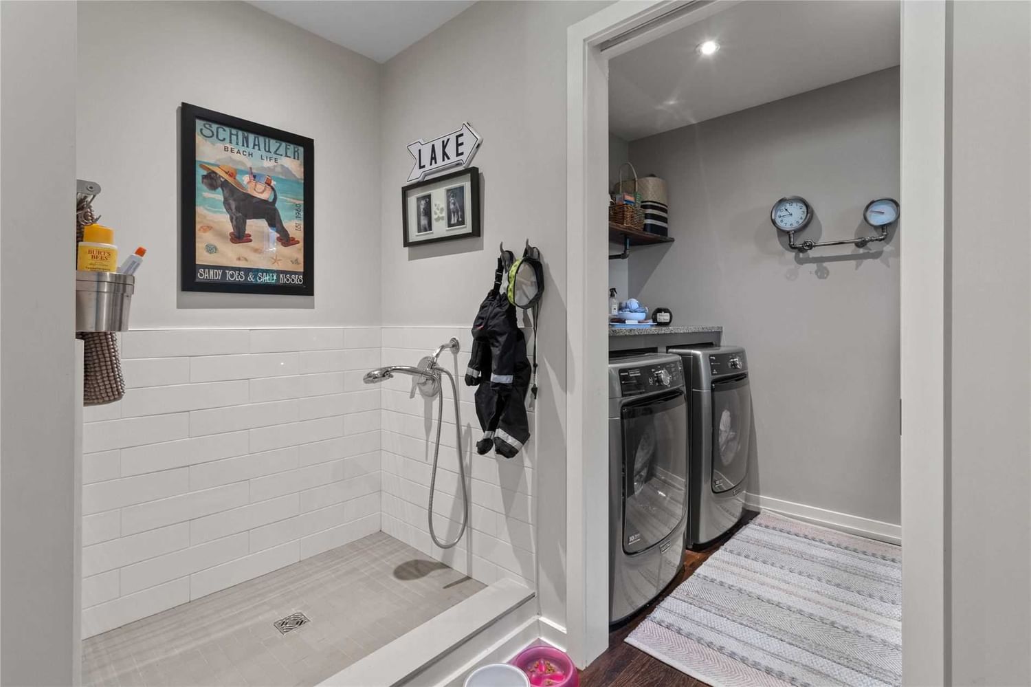 Detached House sold at 868 Danforth Place, Burlington, Ontario, L7T1S2 - Bayview - MLS: W5693553