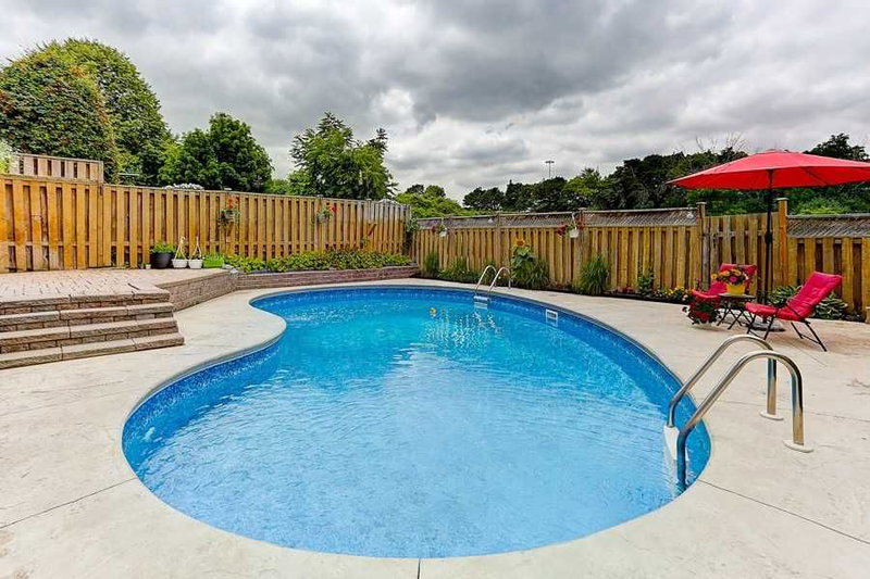Upper - 2105 Folkway Dr W, Mississauga, L5L3G3 | Image 3