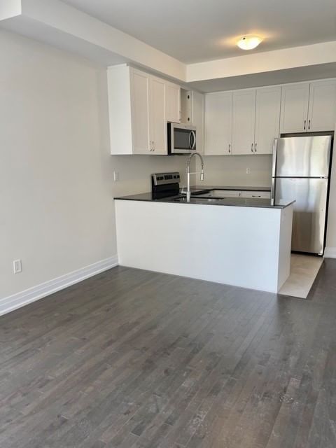 73 - 721 Lawrence Ave W, Toronto, M6A1B3 | Image 3