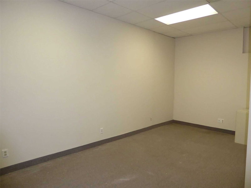 106 - 72 Mill St, Halton Hills, L7G2C9 | Image 2