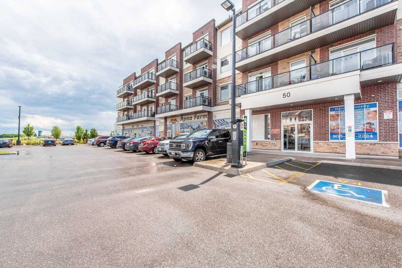 315 - 50 Sky Harbour Dr, Brampton, L6Y6B8 | Image 2