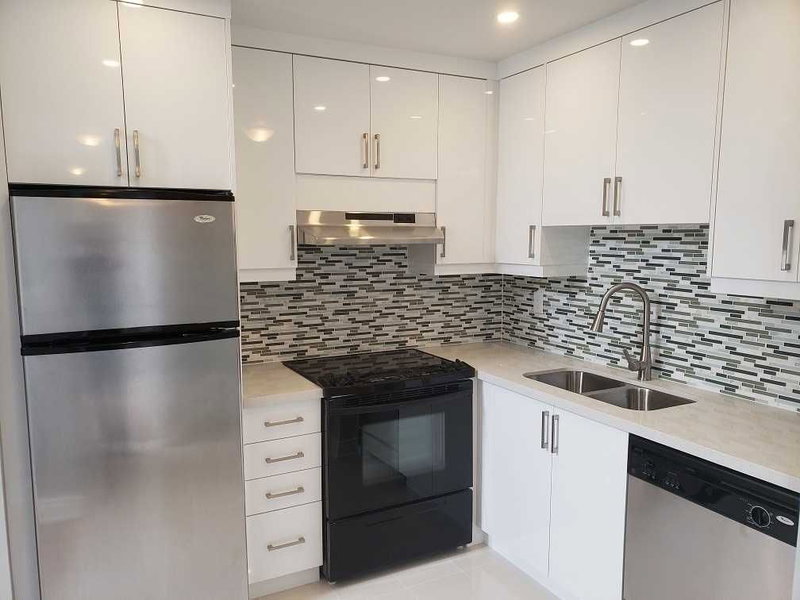 3 - 379 Jane St, Toronto, M6S3Z3 | Image 2