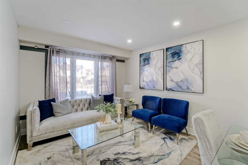 48 Traverston Crt, Brampton, L6Z1C9 | Image 2