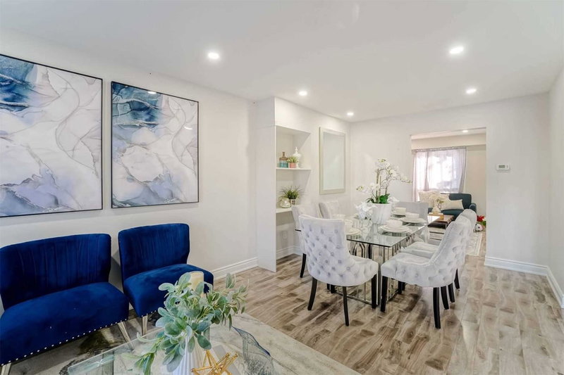 48 Traverston Crt, Brampton, L6Z1C9 | Image 3