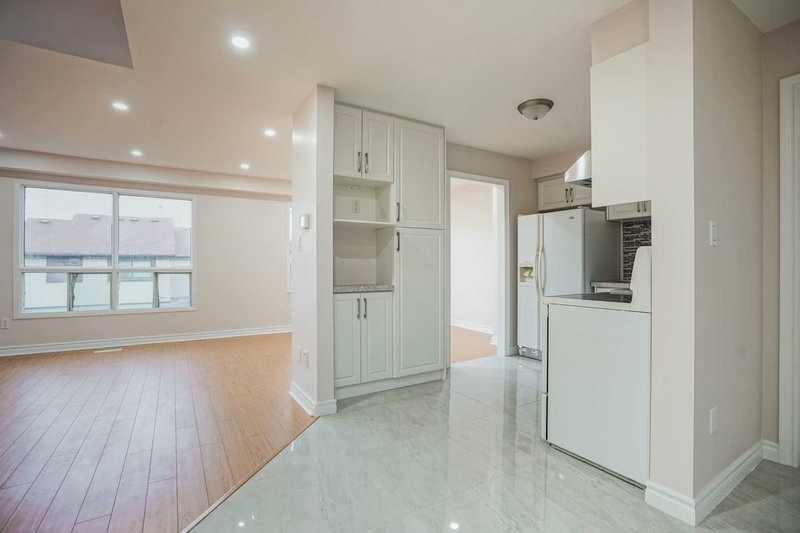 20 - 3510 South Millway Dr, Mississauga, L5L3T9 | Image 3