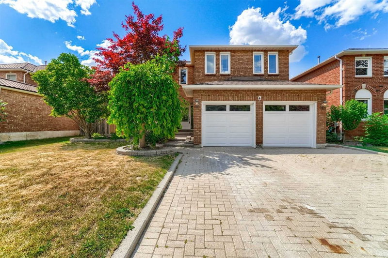 4 Garbutt Cres, Brampton, L6X3G5 | Image 2