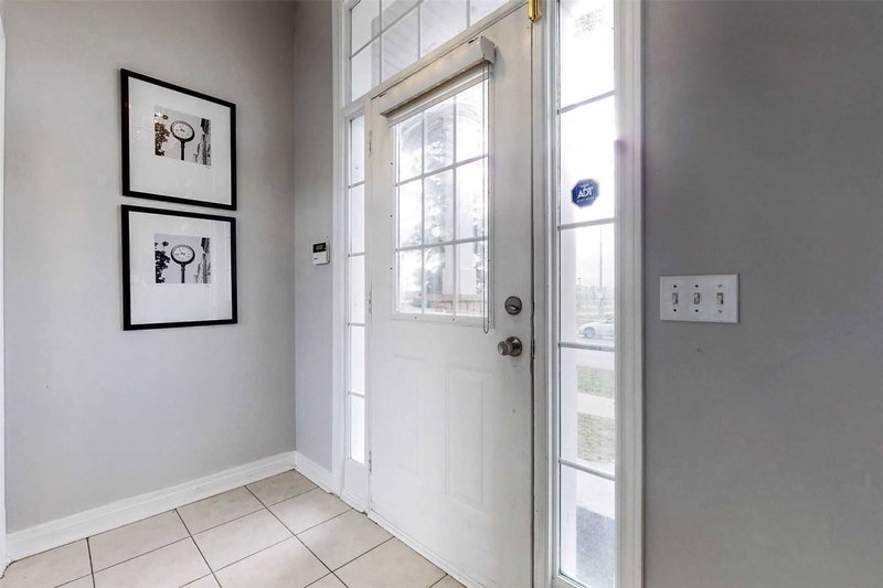 Upper - 3690 Thomas St, Mississauga, L5M7E6 | Image 3