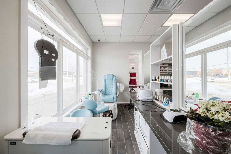 5 - 4150 Fairview St, Burlington, L7L 0G7 | Image 2