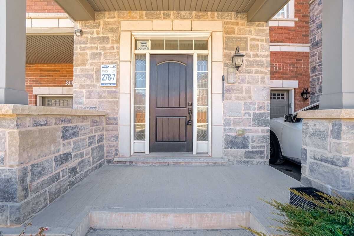 Townhouse leased at 3318 Jacob Way, Oakville, Rural Oakville, L6M5J9 - MLS: W5717583