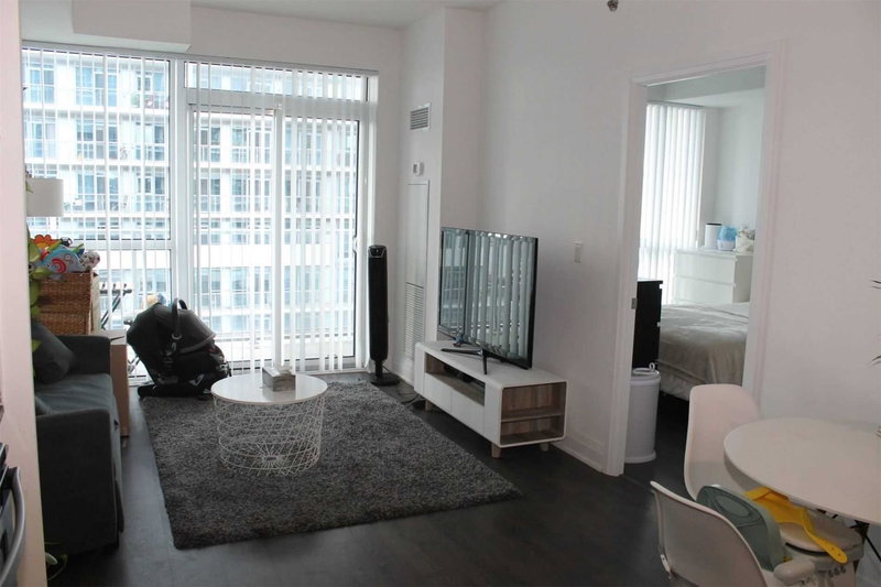 1513 - 55 Speers Rd, Oakville, L6K3R6 | Image 2